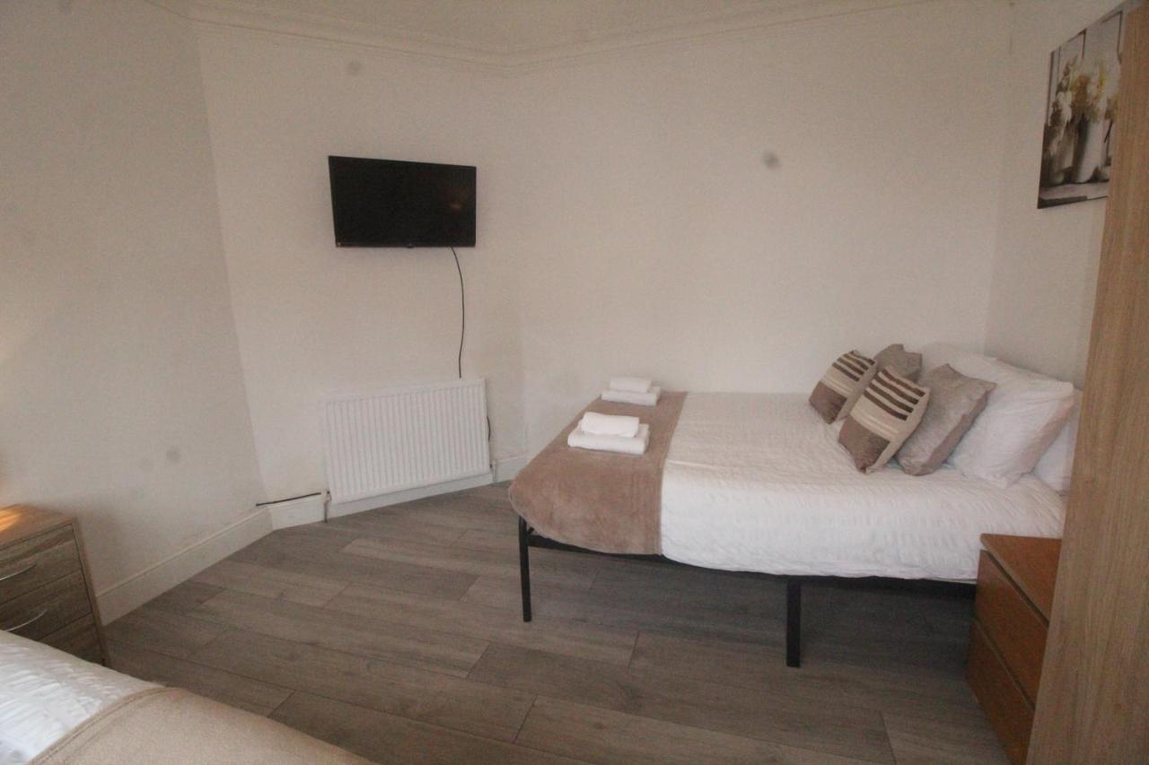 Dinnington House Dinnington By Smart Corporate Stays Экстерьер фото