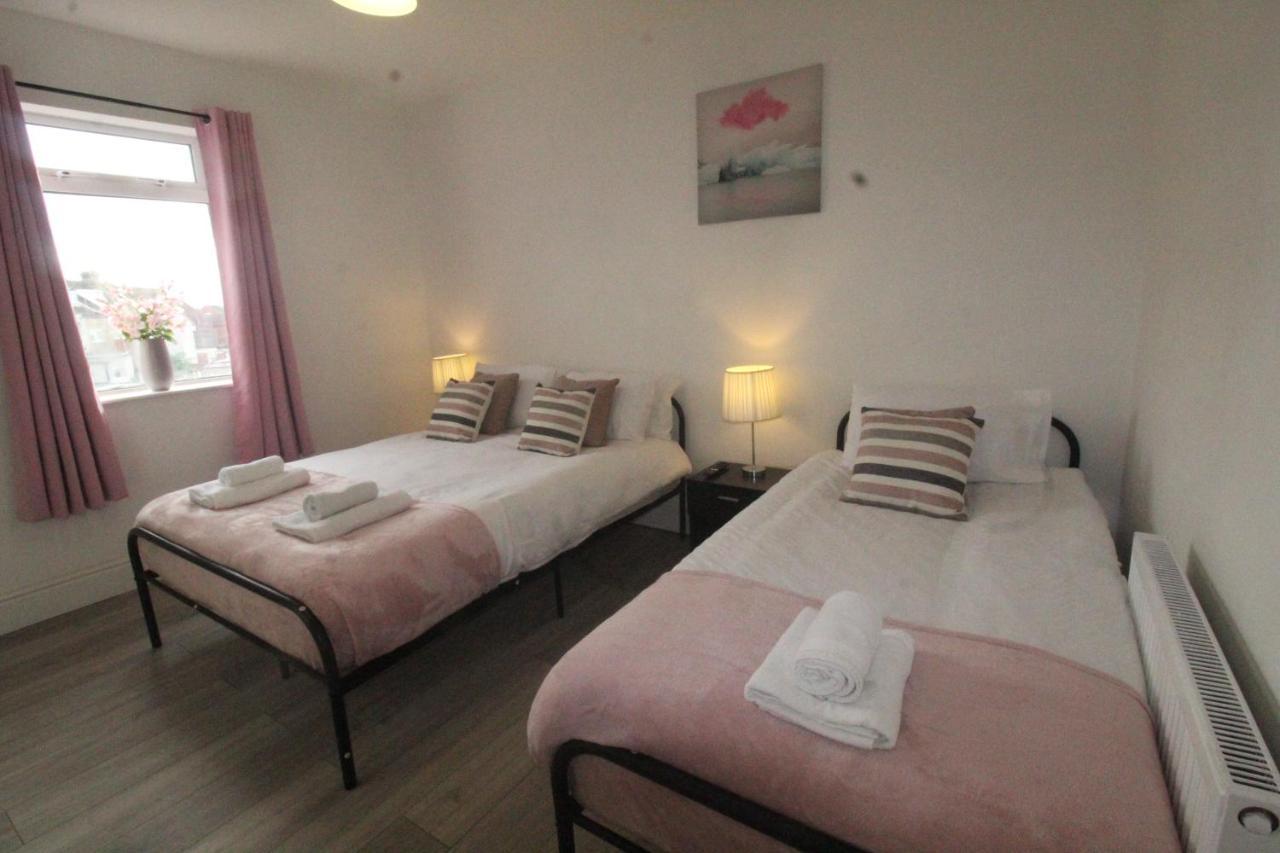 Dinnington House Dinnington By Smart Corporate Stays Экстерьер фото